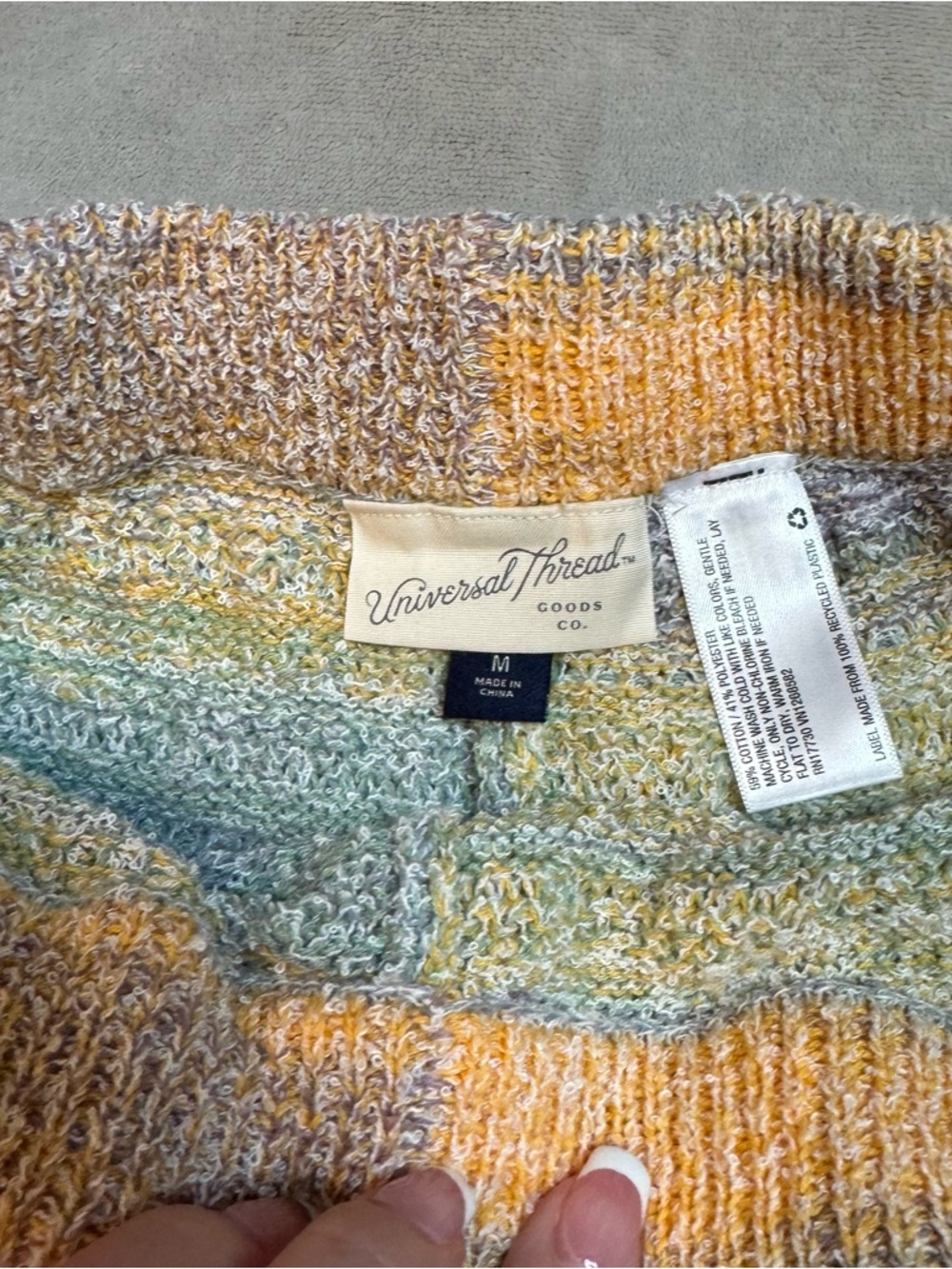 Universal Thread Shorts - Picture 2 of 3